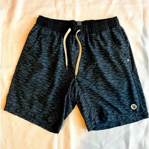 Vuori Men’s Kore Shorts 7.5”
